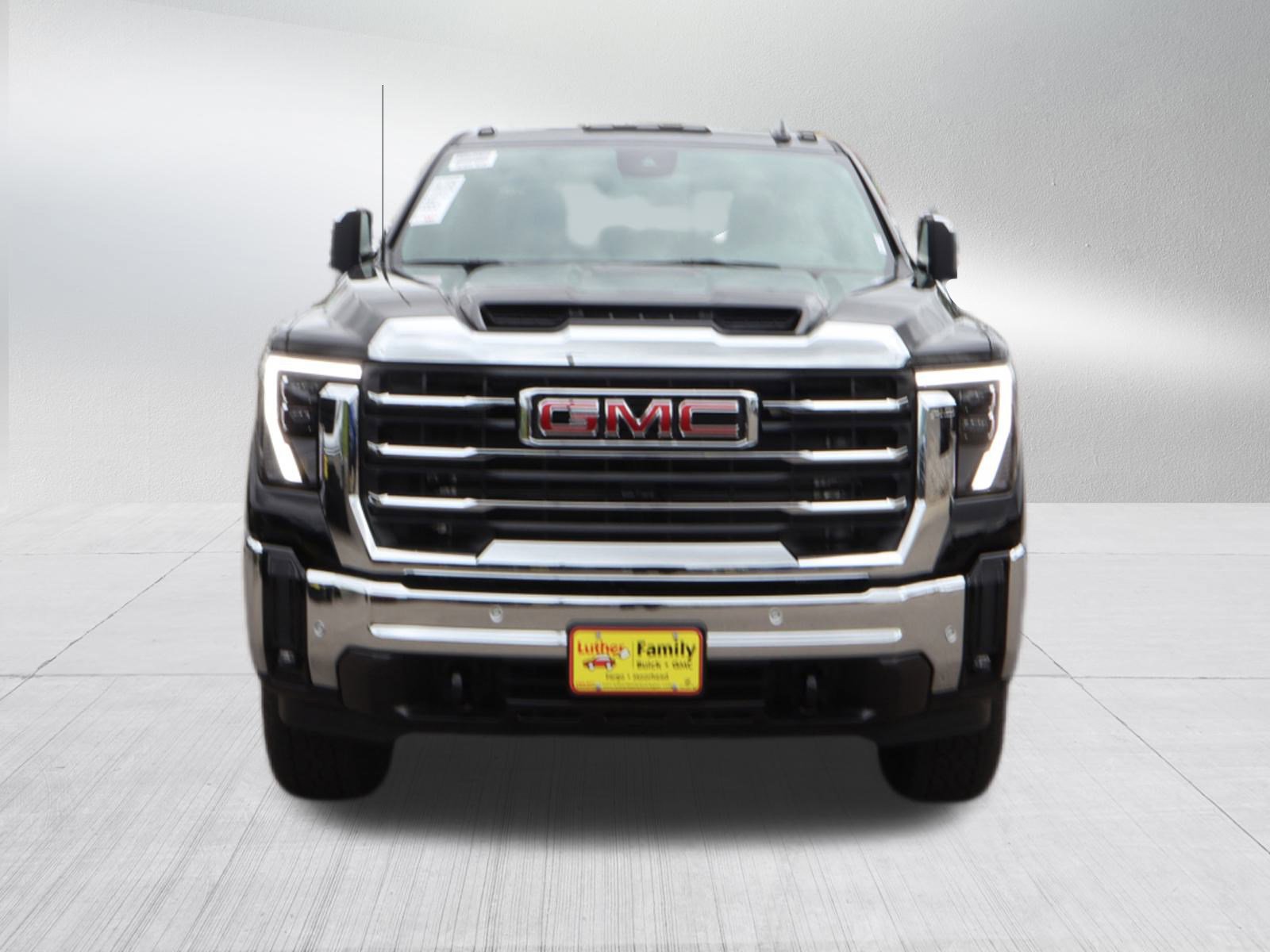 2025 Gmc Sierra 2500 HD SLT photo 2