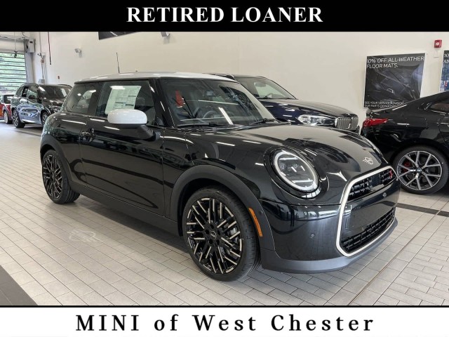 2025 MINI Hardtop 2 Door S's photo