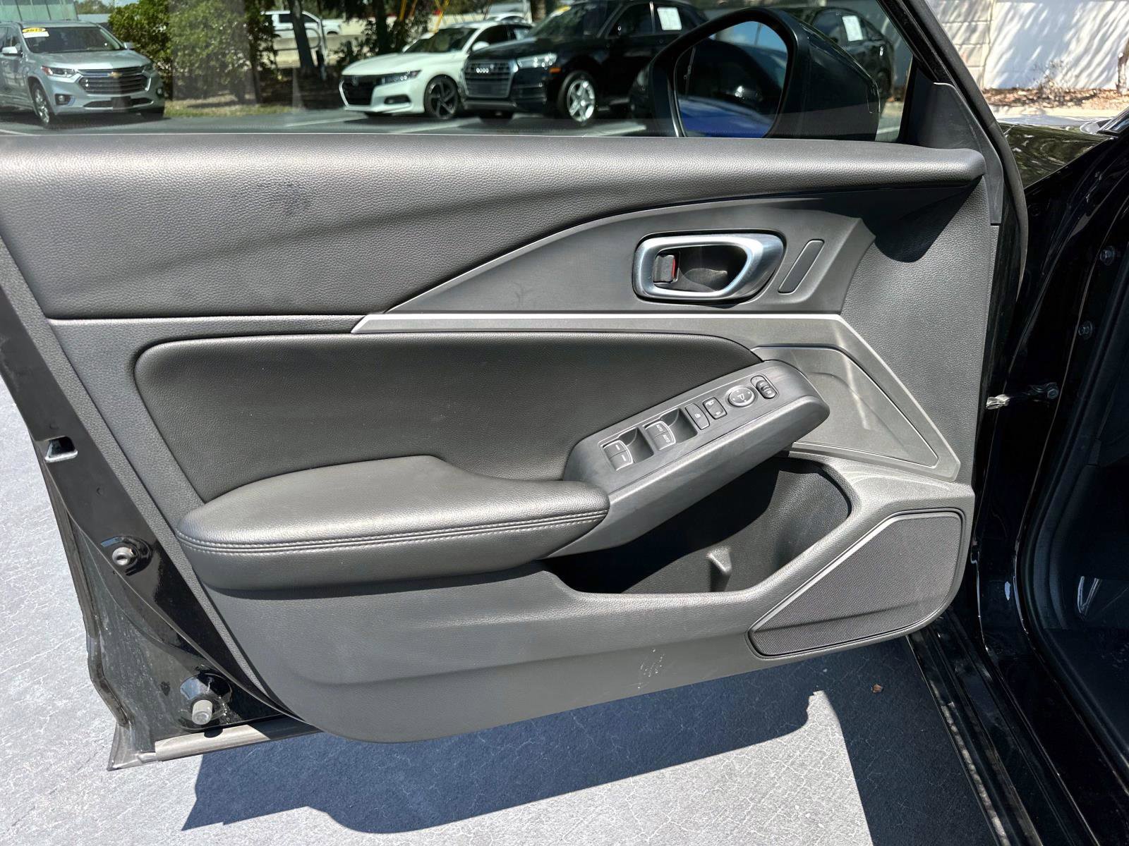 2023 Acura Integra Base photo 16