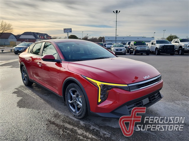 2025 Kia K4 LXS's photo