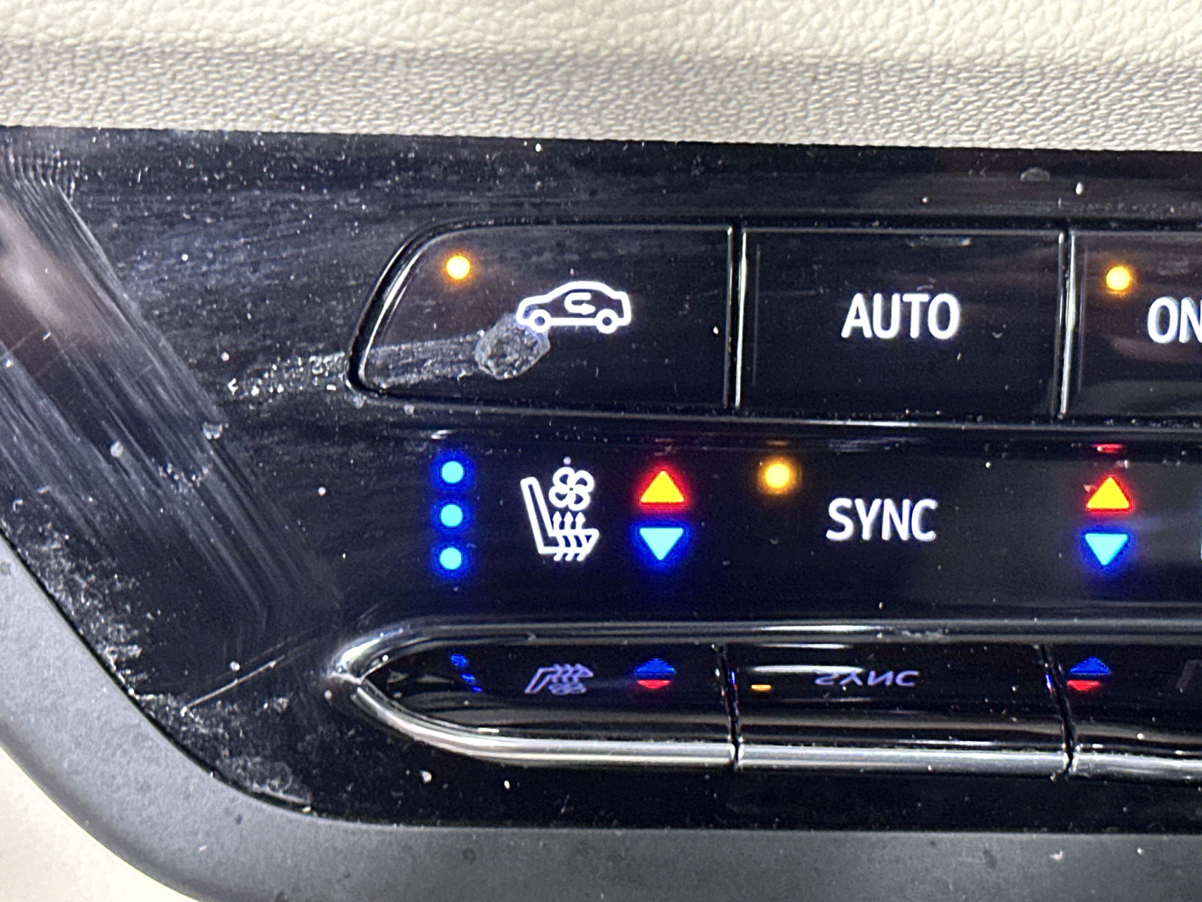 2021 Buick Envision Avenir photo 13