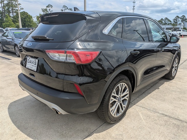 2022 Ford Escape SEL photo 4