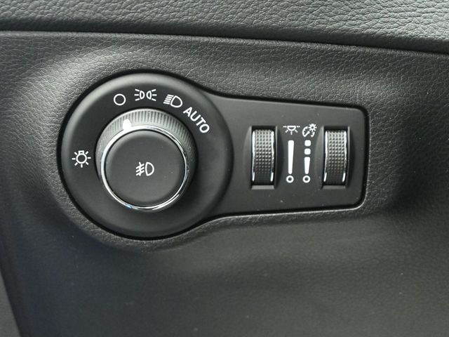 2019 JEEP COMPASS - Image 11