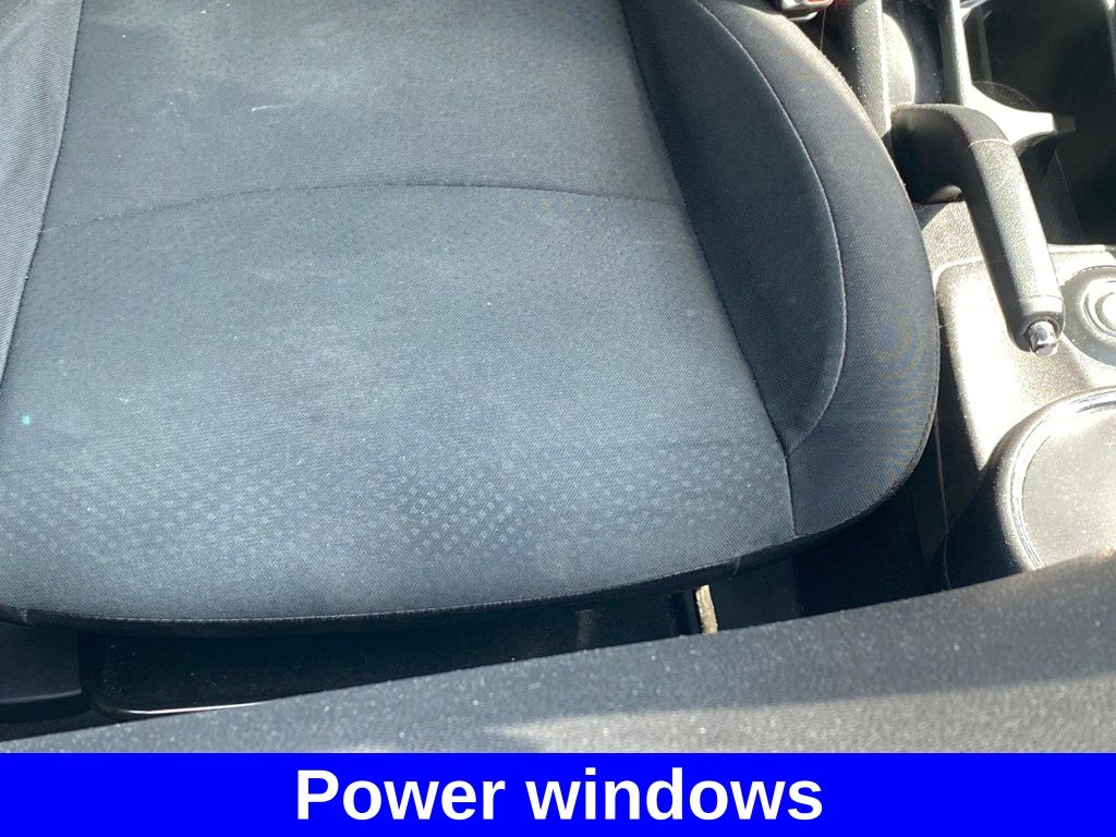 2015 Mitsubishi Outlander Sport ES photo 13
