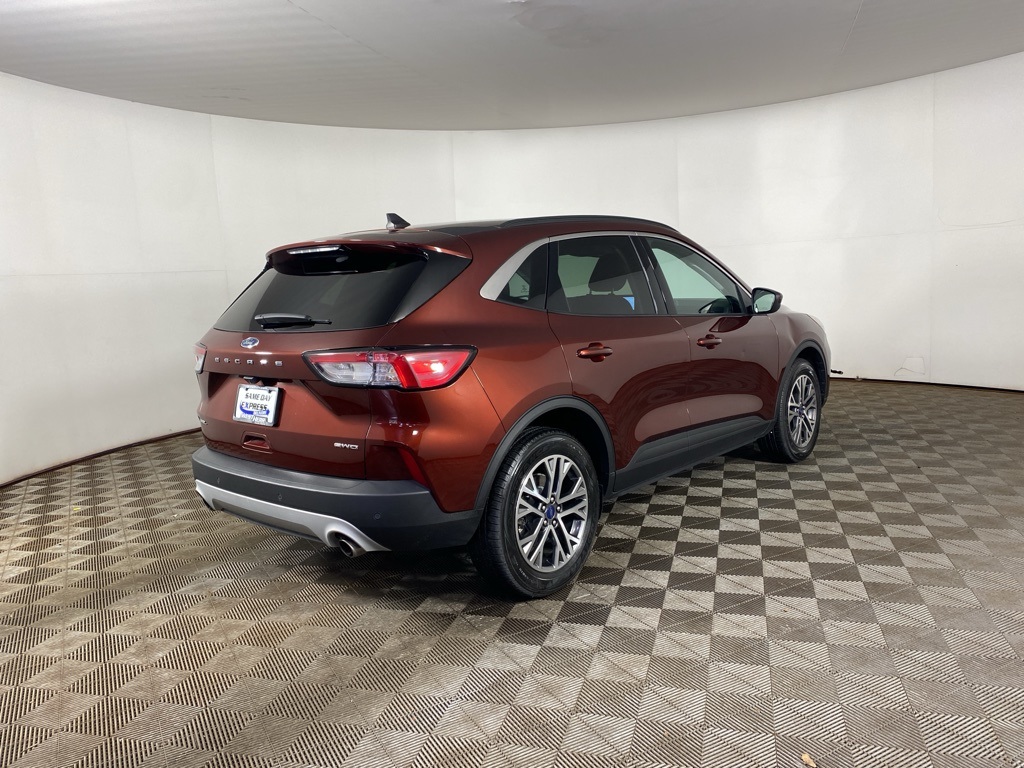 2021 Ford Escape SEL photo 3