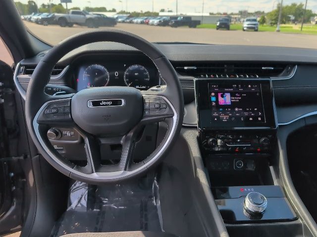 2025 Jeep Grand Cherokee Altitude X photo 4