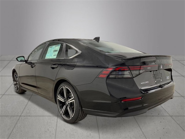 2025 Honda Accord Hybrid Sport photo 3