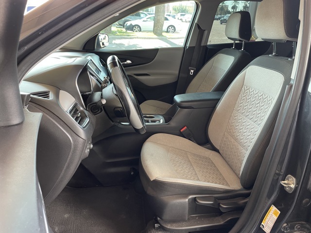 2022 Chevrolet Equinox LS photo 8