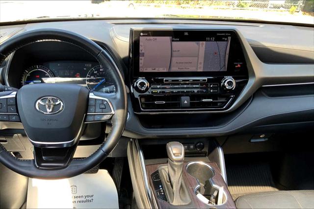 2021 Toyota Highlander Limited photo 15