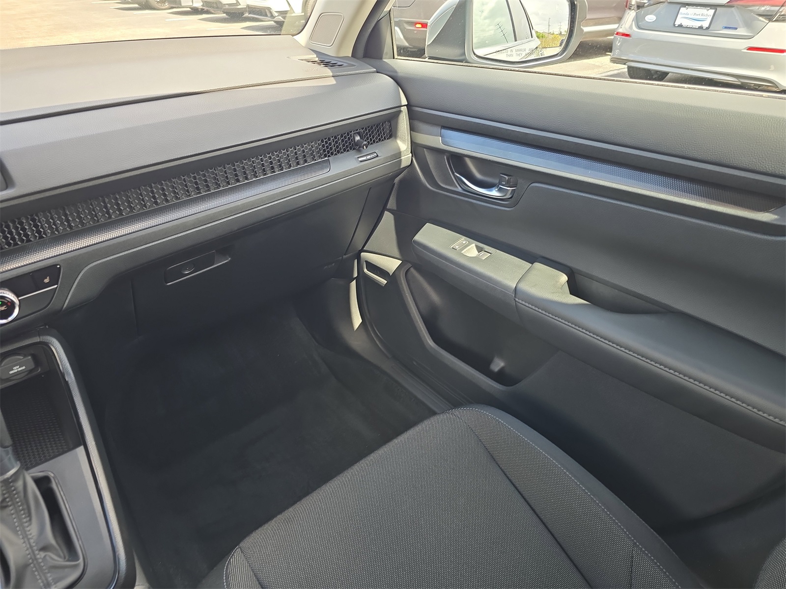 2025 Honda CR-V EX photo 9