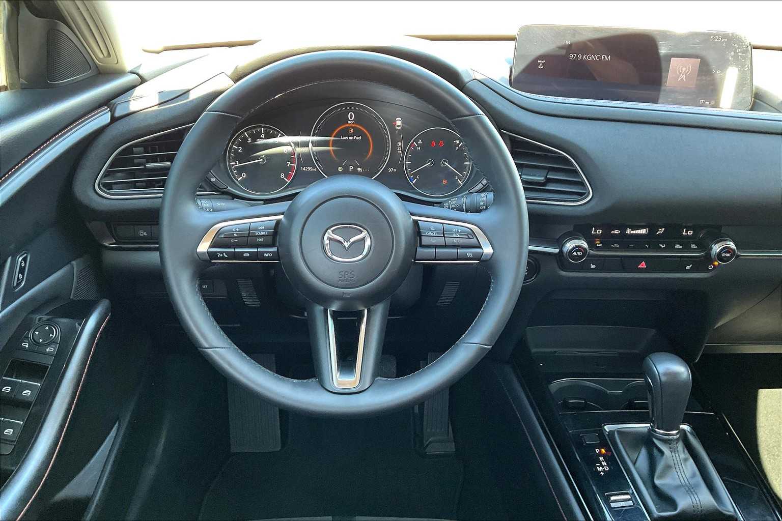 2025 Mazda CX-30 2.5 Carbon Turbo photo 4
