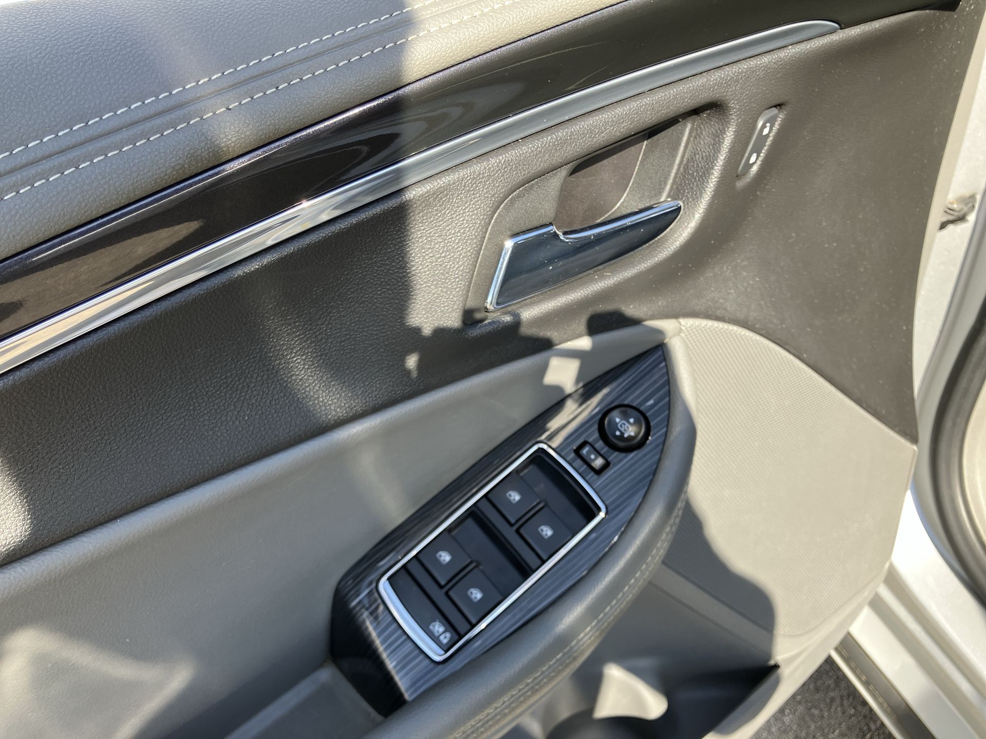 2017 Chevrolet Impala 1LT photo 10