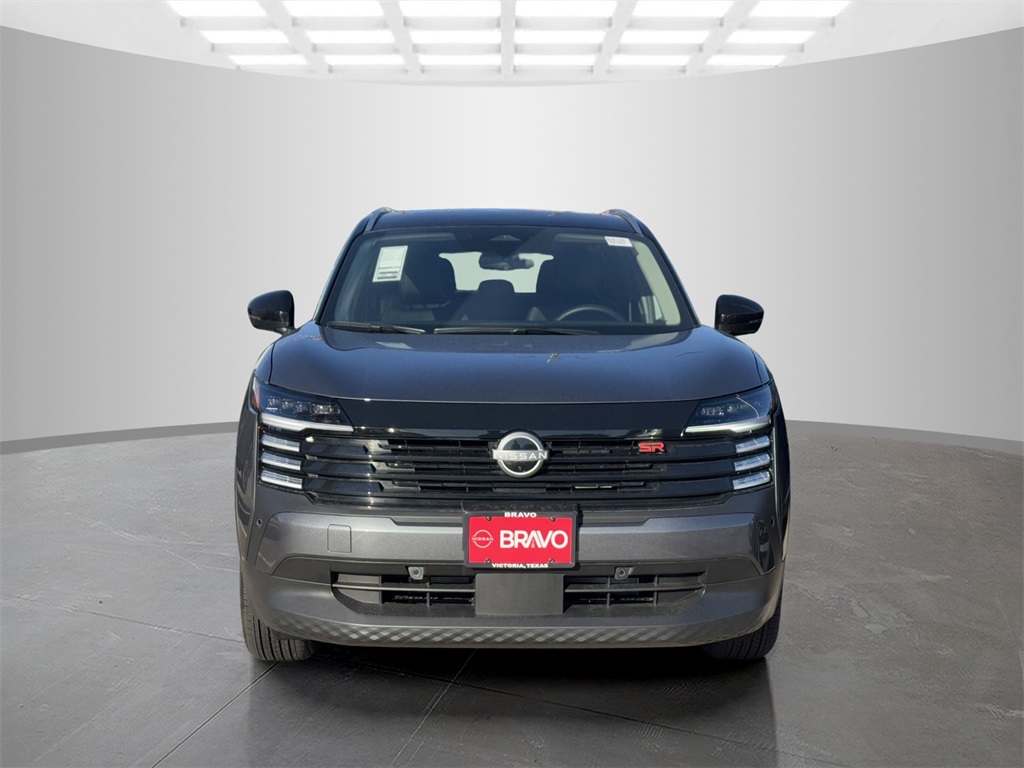 2025 Nissan Kicks SR photo 2
