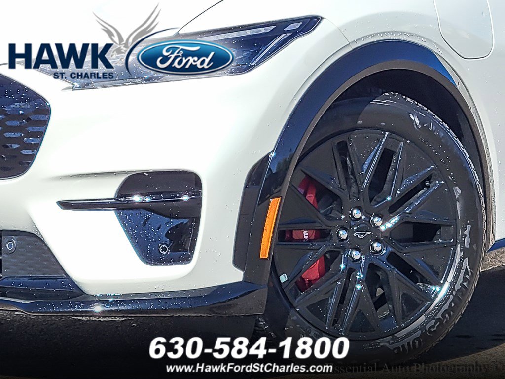 2025 Ford Mustang Mach-E Premium photo 2