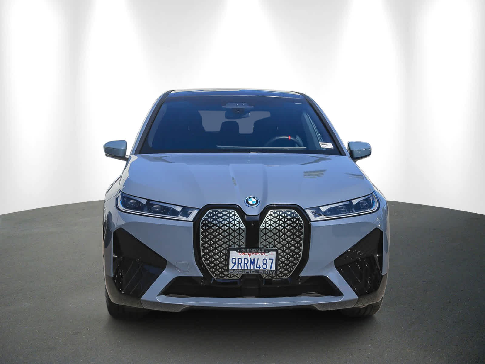 Used 2025 BMW iX M60 with VIN WB533CF05SCU56361 for sale in Glendale, CA