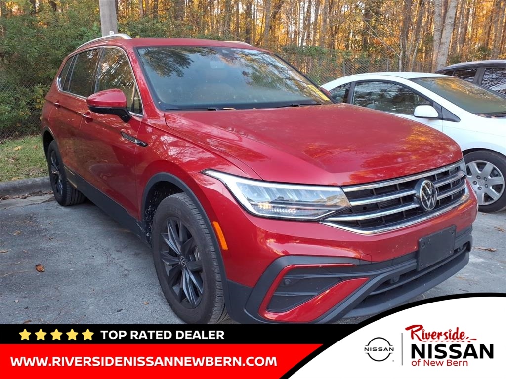 2024 Volkswagen Tiguan SE's photo