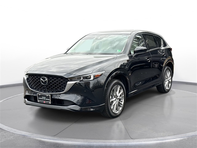 2025 Mazda CX-5 S Premium Plus package's photo