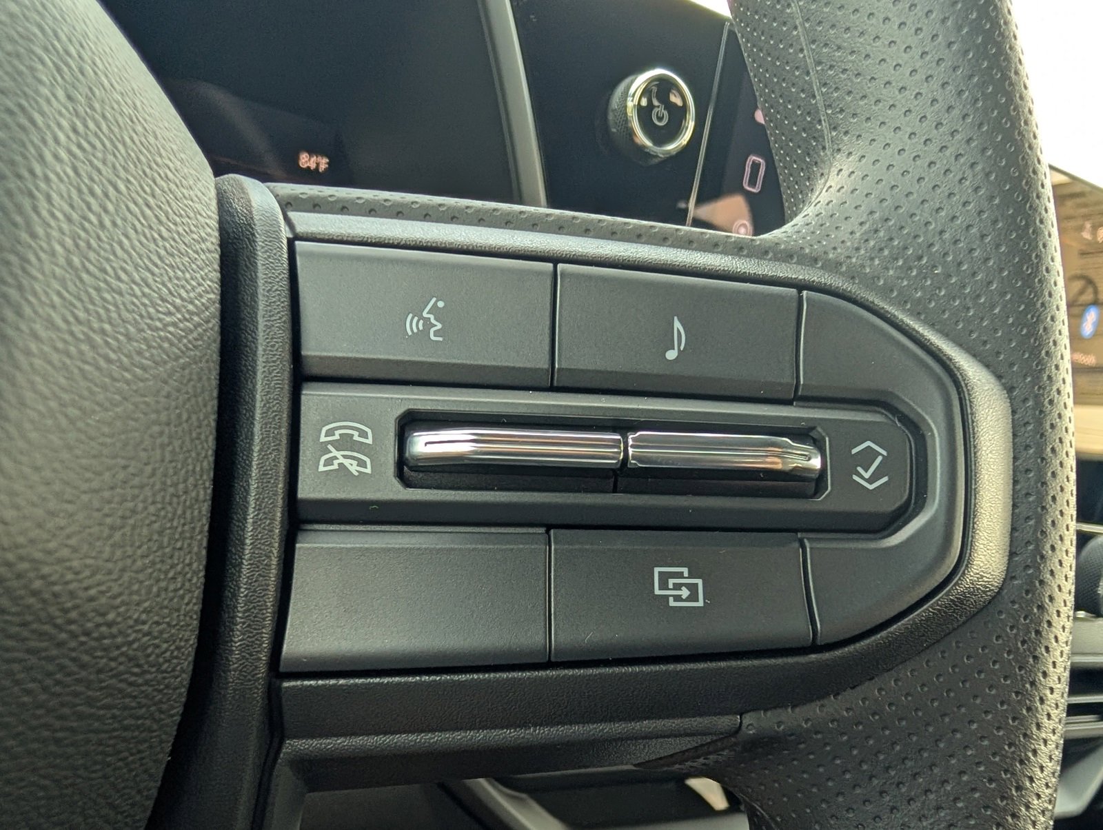 2026 Chevrolet Colorado Trail Boss photo 16
