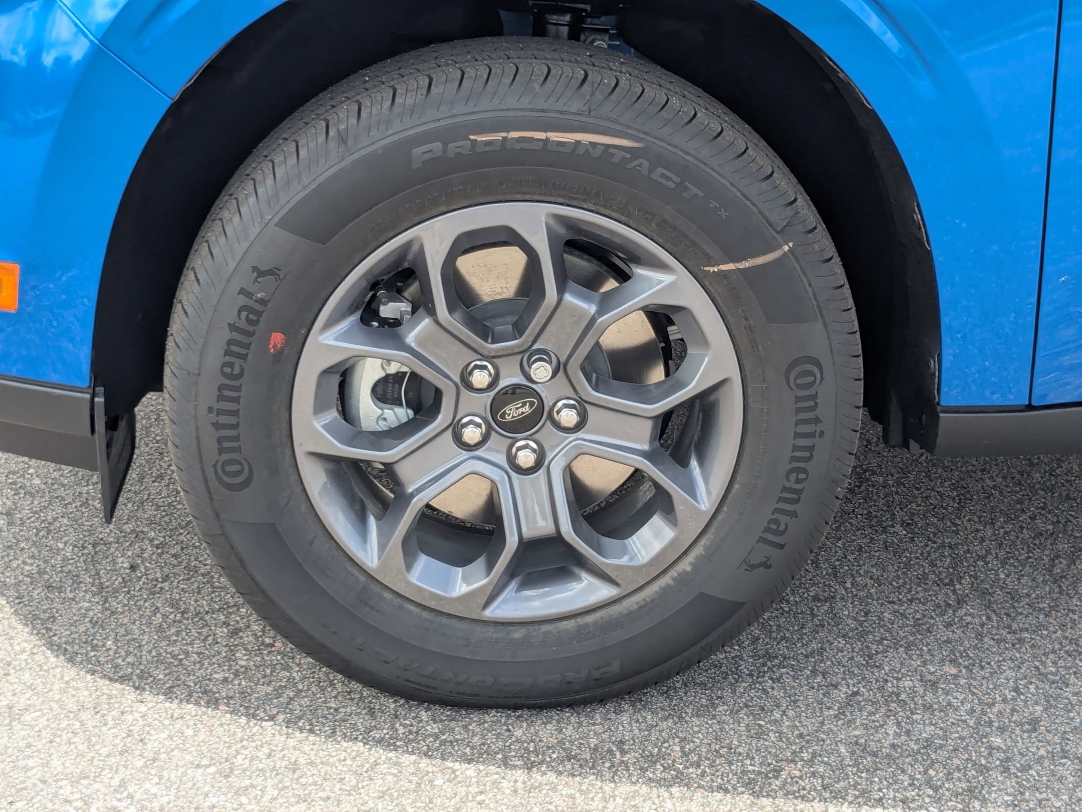 2025 Ford Maverick XLT photo 2