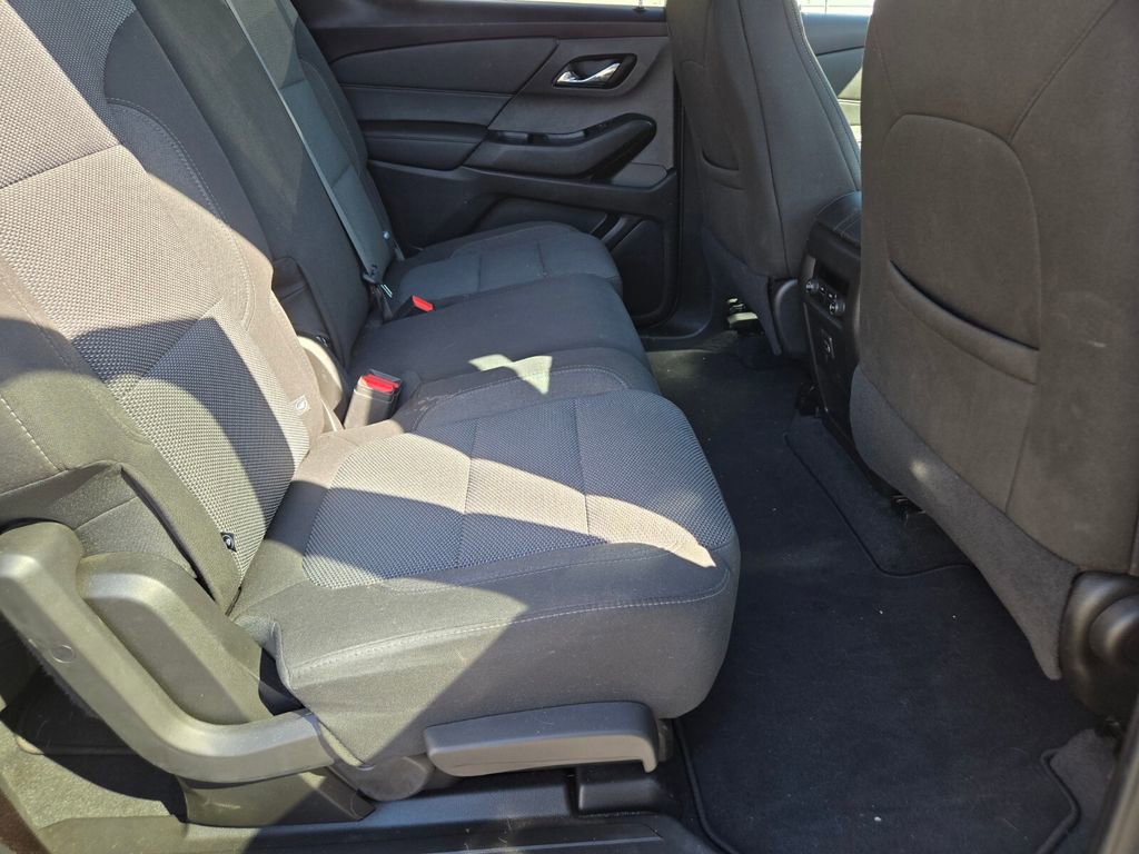 2023 Chevrolet Traverse Cloth photo 4