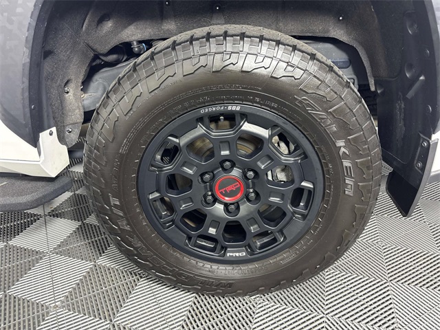 2023 Toyota Sequoia TRD Pro photo 23