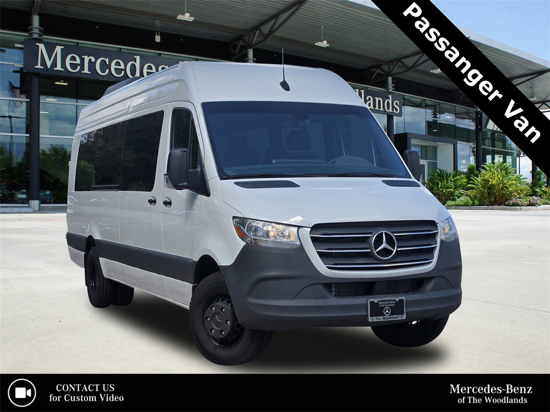 2024 Mercedes-Benz Sprinter Cargo Van Base's photo