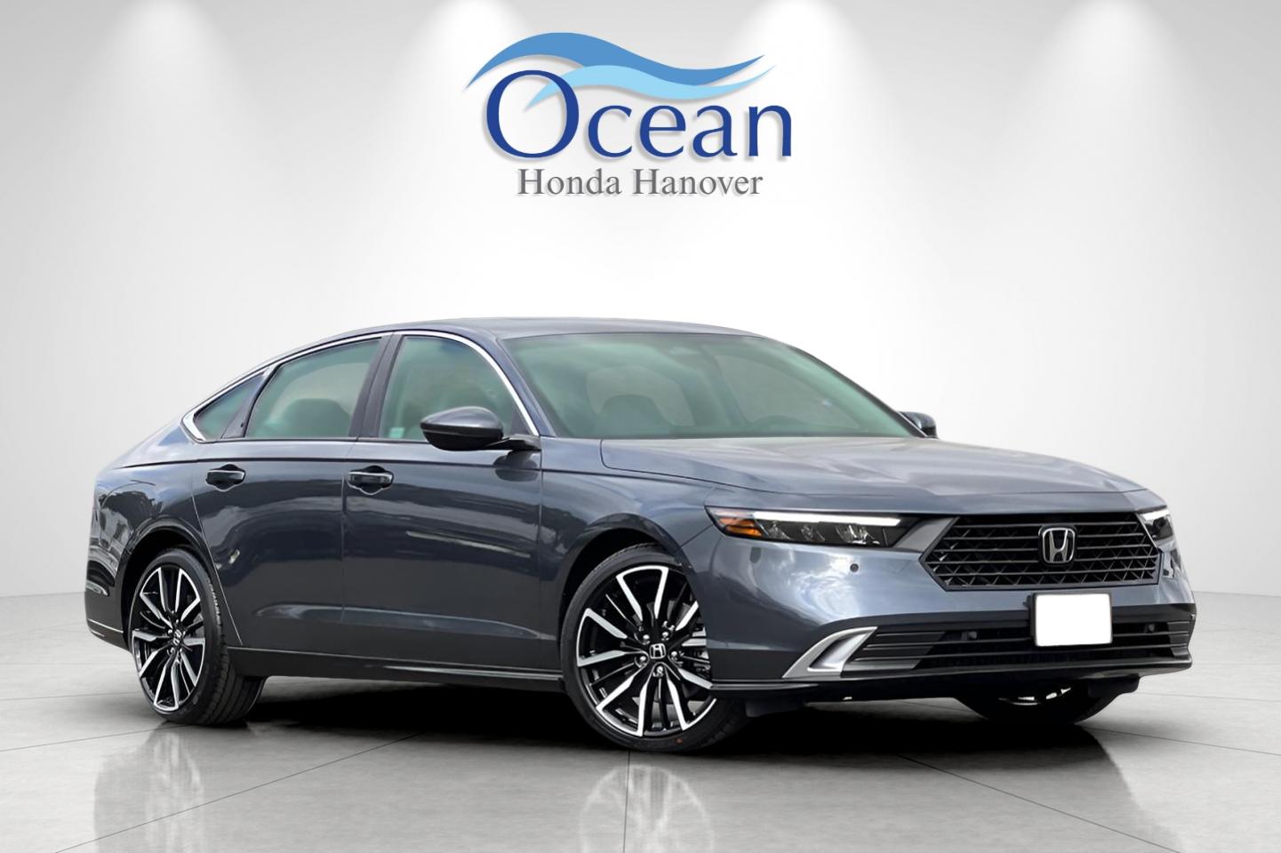 2025 Honda Accord Hybrid Touring photo 6