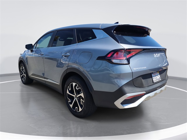2025 Kia Sportage EX photo 3