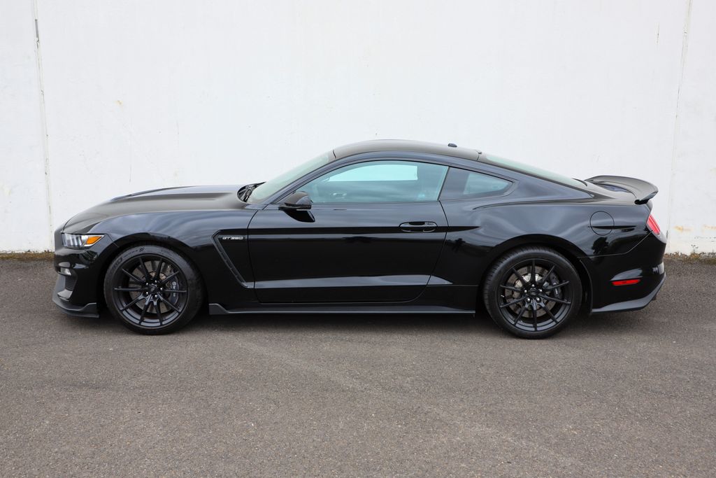 2018 Ford Mustang Shelby GT350 photo 3