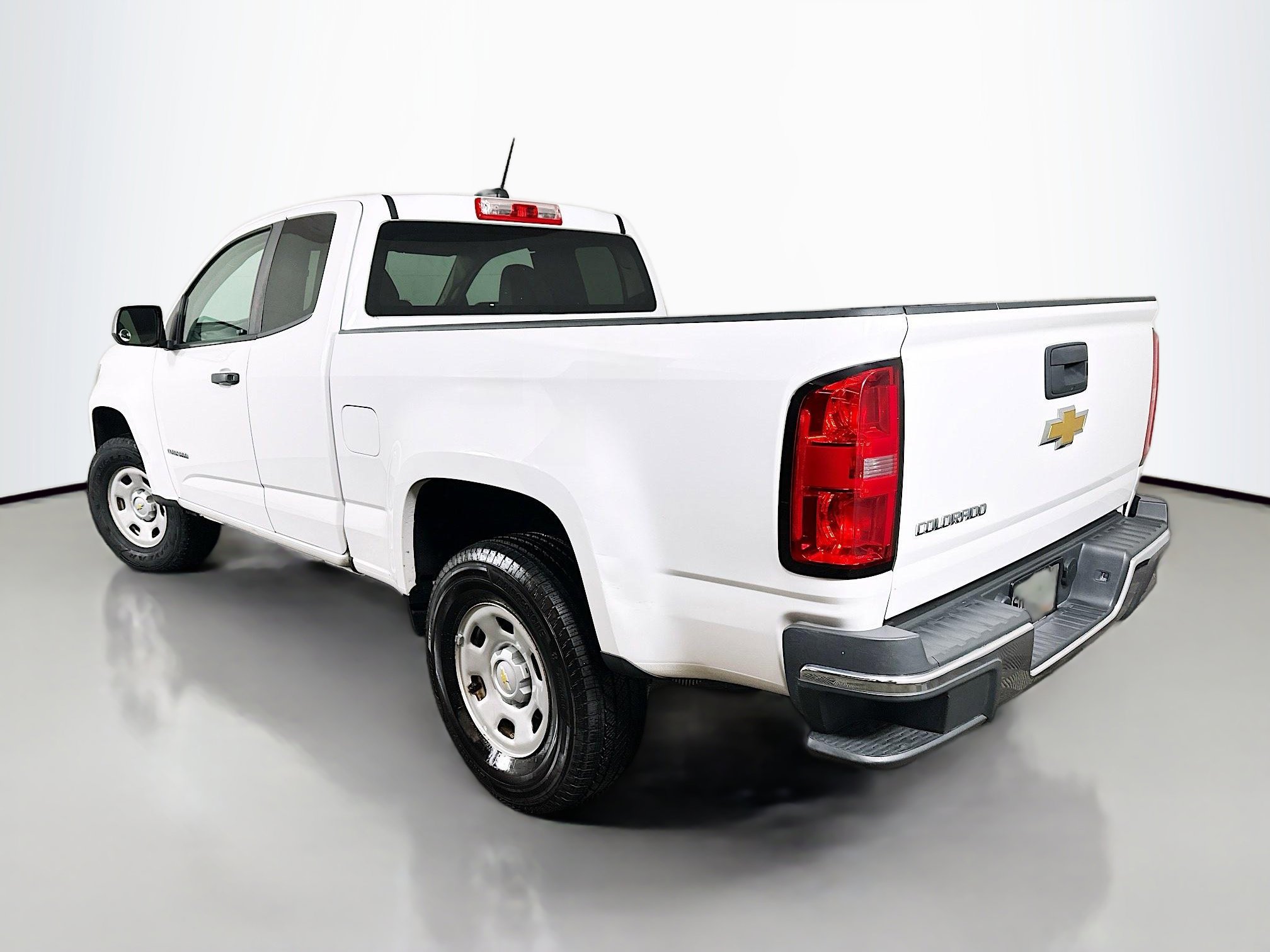2019 Chevrolet Colorado Work Truck photo 3