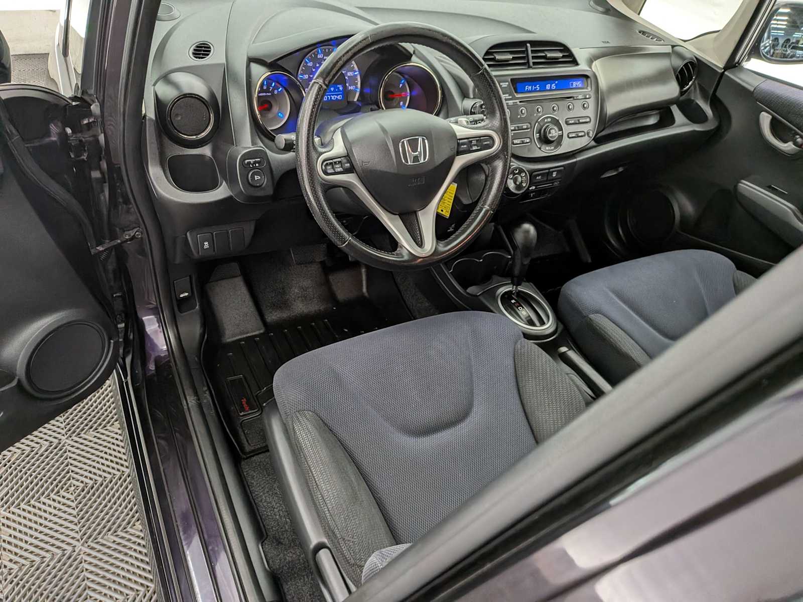 2013 Honda Fit Sport photo 2