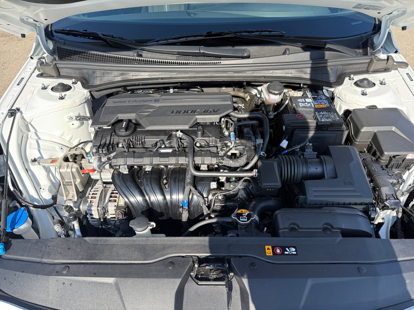 2023 Hyundai Elantra SEL photo 19
