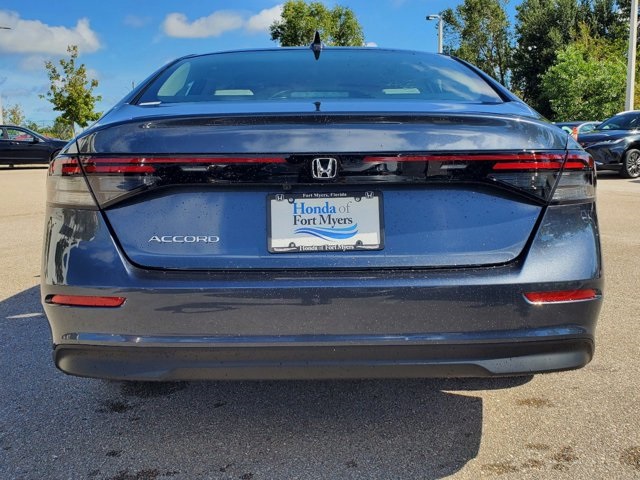 2025 Honda Accord 1.5T LX photo 4