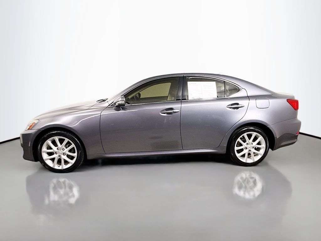 2013 Lexus IS 250 photo 4