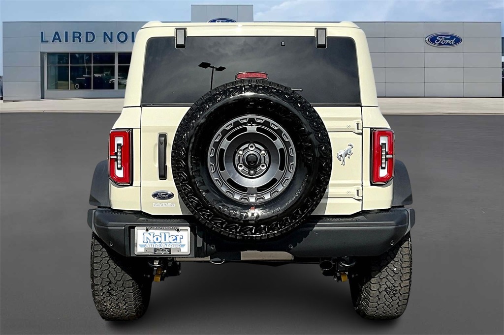 2025 Ford Bronco Badlands photo 4