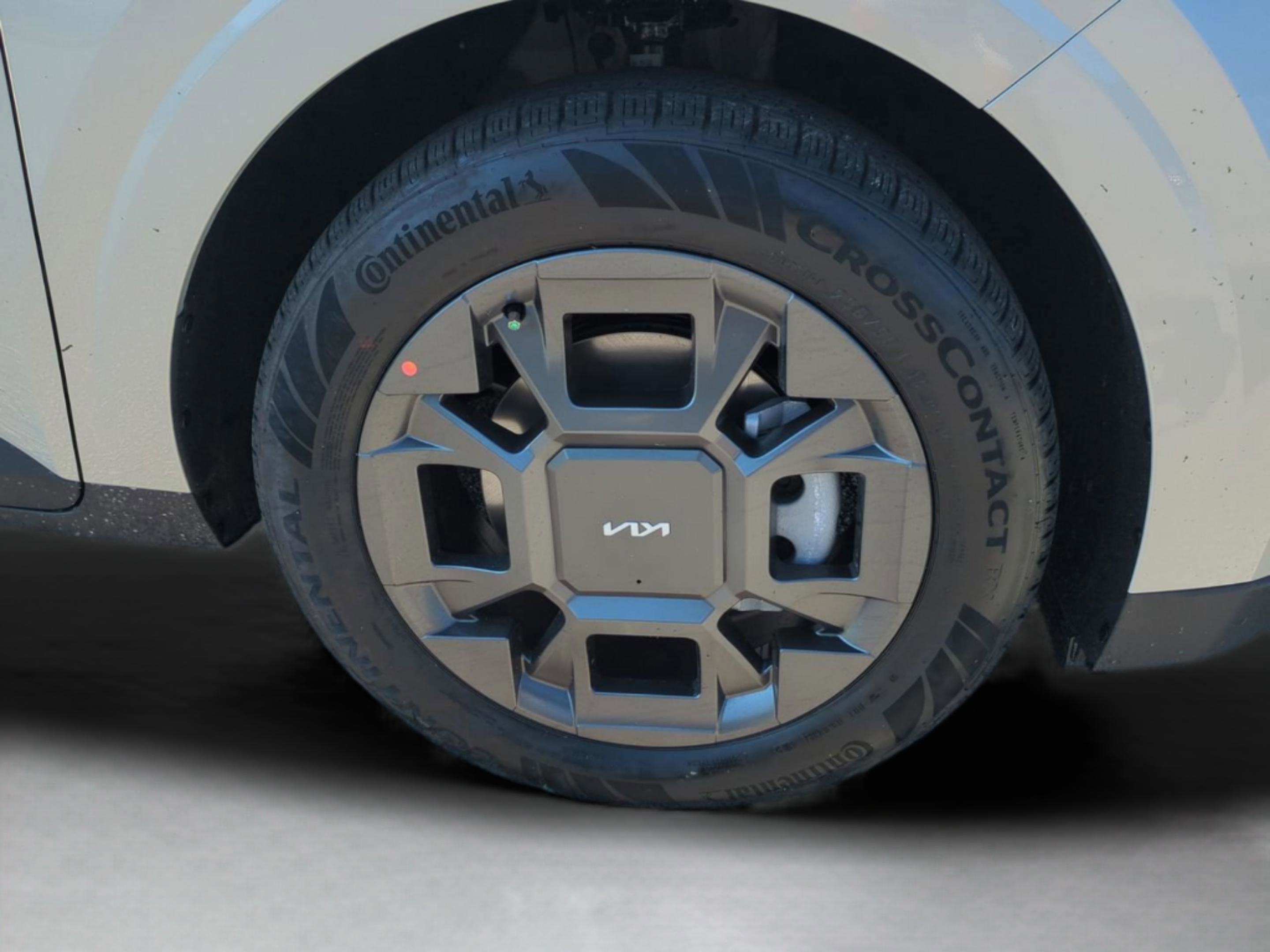 2026 Kia Carnival EX photo 11