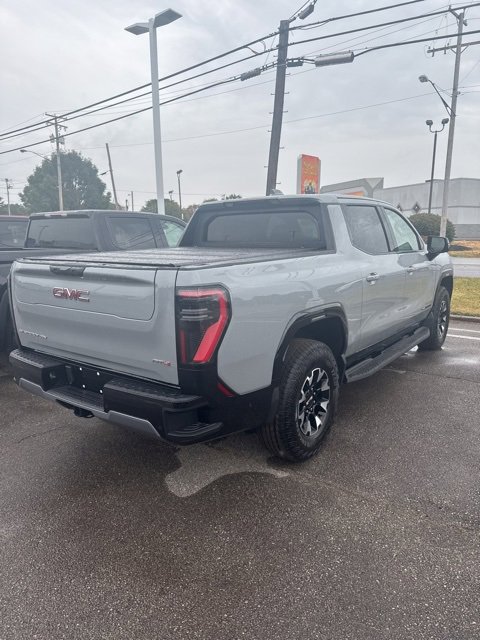 2026 Gmc Sierra EV AT4 photo 4