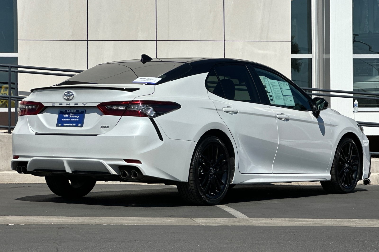 2023 Toyota Camry XSE V6 photo 3