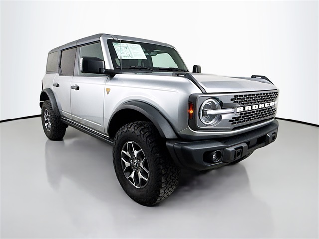 2023 Ford Bronco Base Big Bend Black Diamond Outer Banks Badlands Wildtrak Everglades photo 3