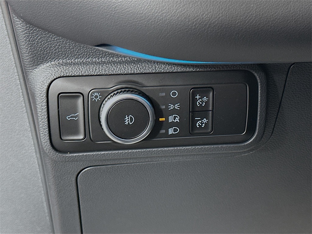 2025 Ford Explorer ST-Line photo 10