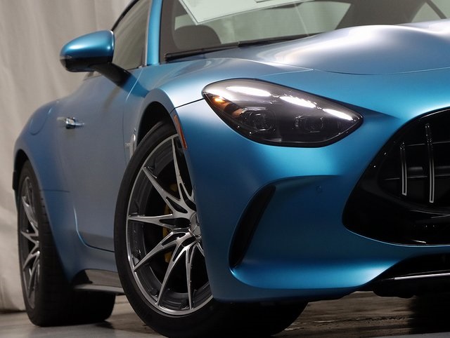 2025 Mercedes Benz AMG GT 63 photo 4