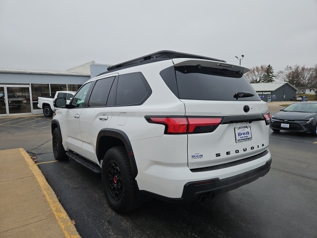 2025 Toyota Sequoia TRD photo 3