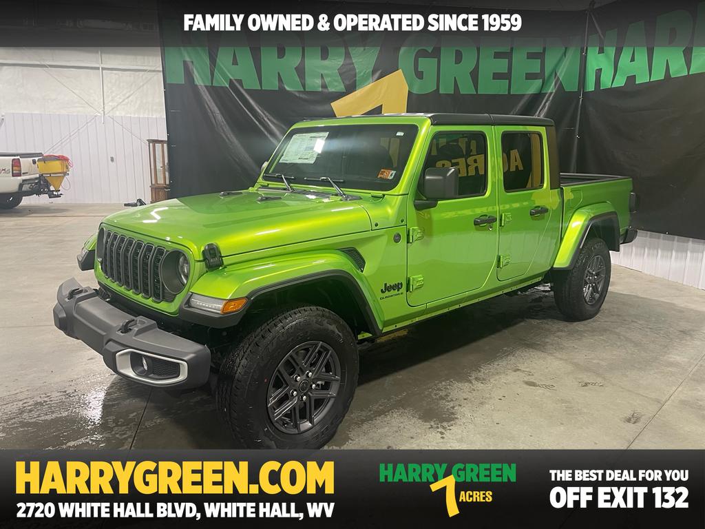 2025 Jeep Gladiator Sport S's photo