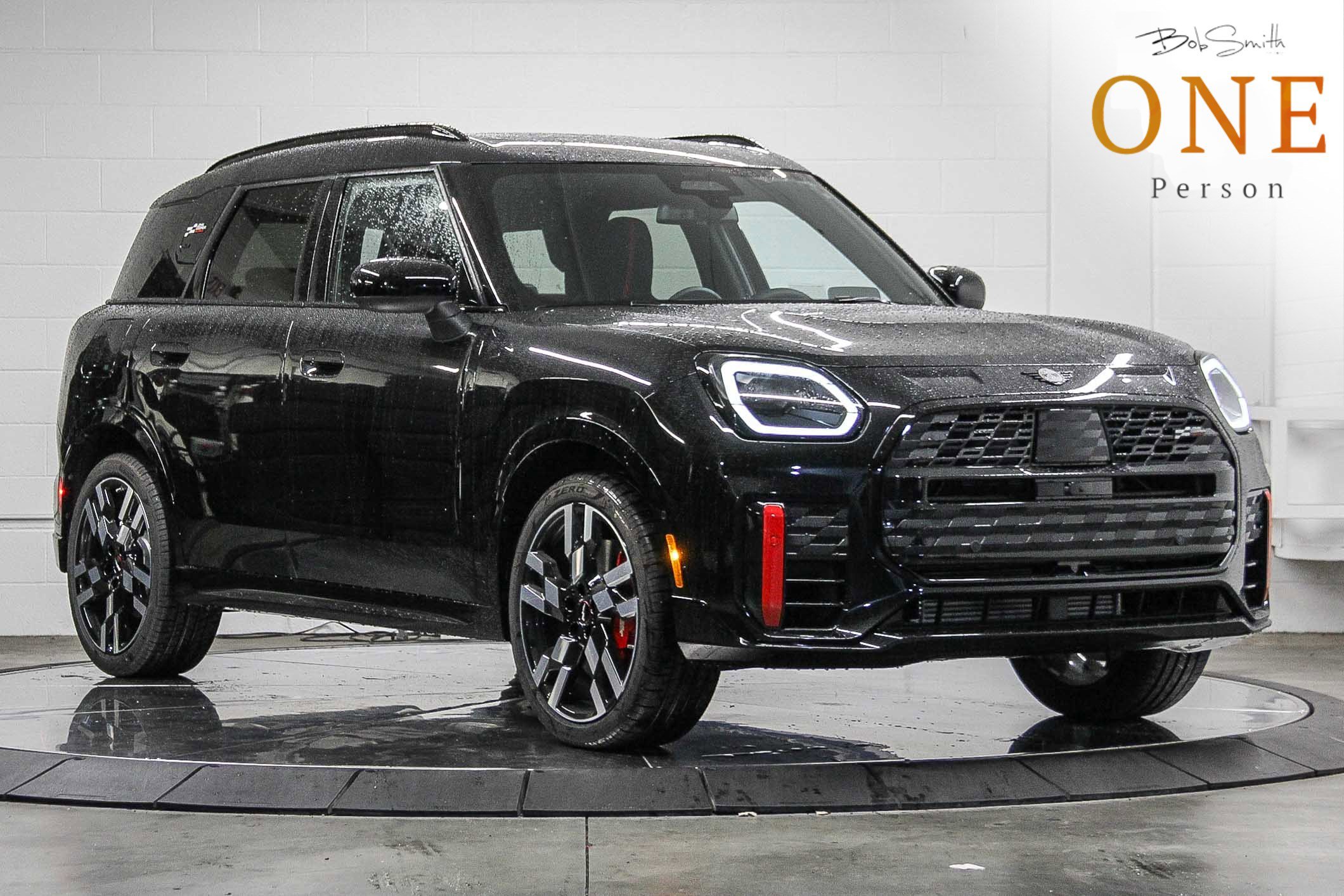 2026 MINI Countryman John Cooper Works's photo