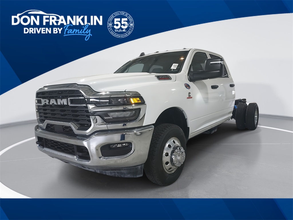 2025 RAM Ram 3500 Chassis Cab Tradesman's photo