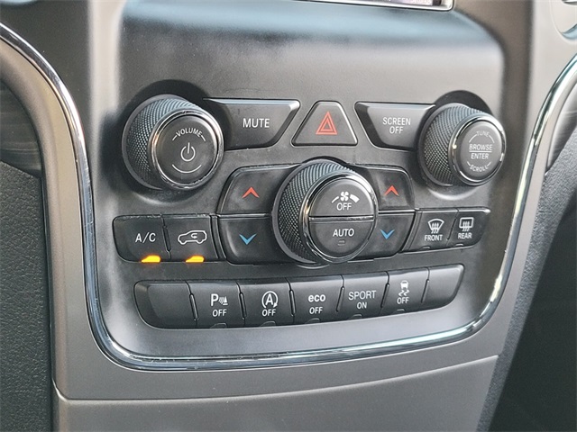 2021 Jeep Grand Cherokee Laredo E photo 23