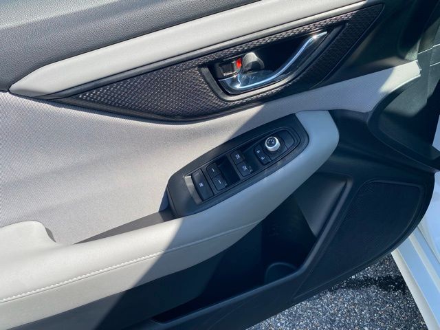 2023 Subaru Legacy Premium photo 9
