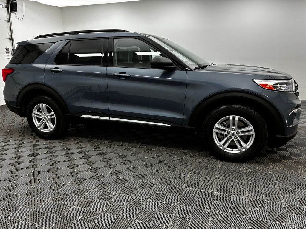 2021 Ford Explorer XLT photo 15