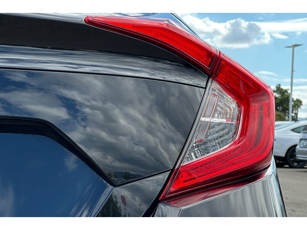 2019 Honda Civic LX photo 12