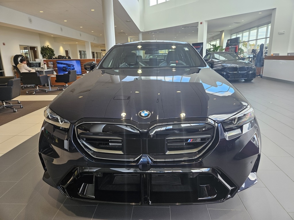 2026 Bmw M5 5 photo 2